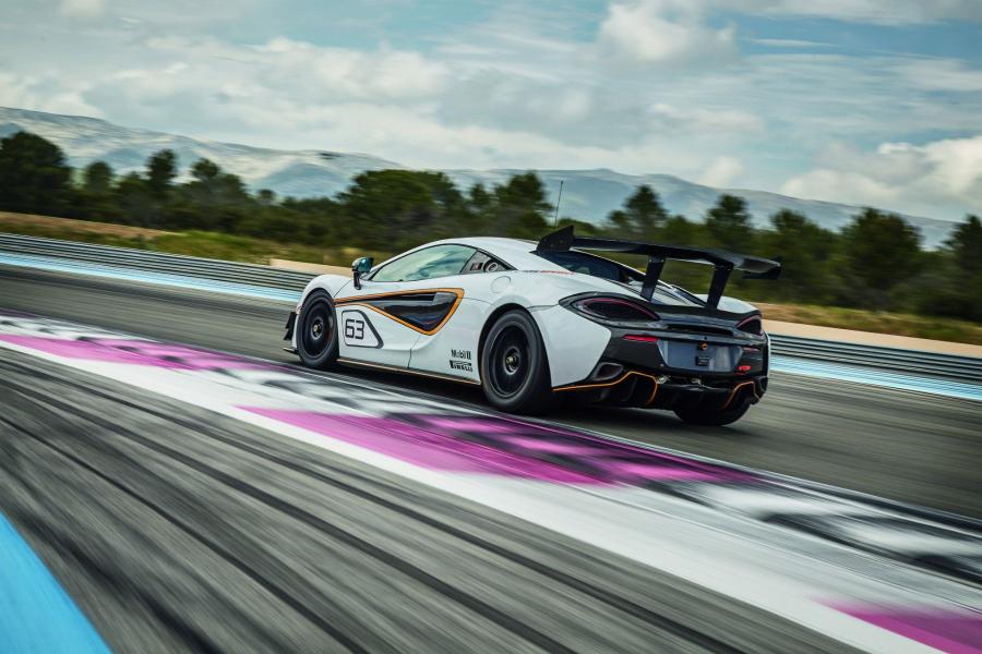  McLaren 570S Sprint 2016 года  (фото 3 из 6)